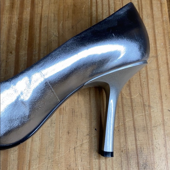 Nine West Metallic Pumps - Picture 7 of 7